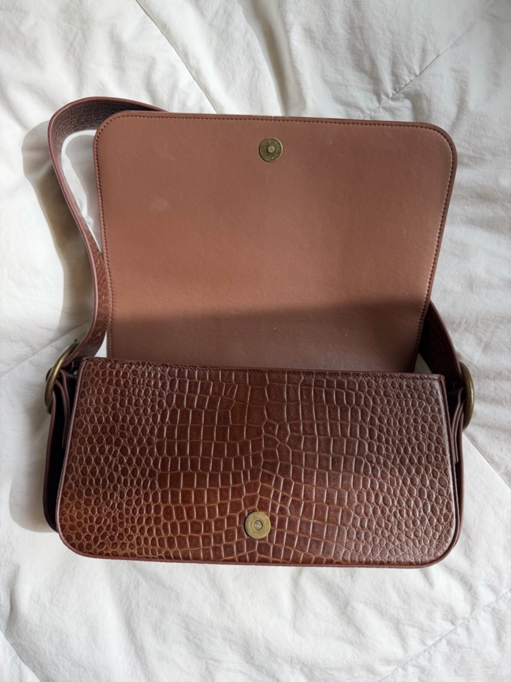 St. Agni Bianca Croc Shoulder Bag - Picture 8 of 14